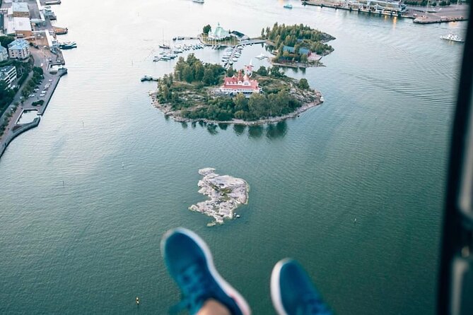 Sightseeing Helicopter Tour in Helsinki 45 Minutes - Parks, embassies, and yacht clubs by the sea