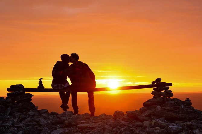Sunset at the Arctic Circle - Key points to know before you book