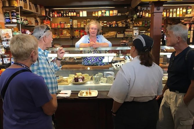 TASTE HELSINKI FOOD TOUR CLASSIC - Private Food Tour - Starting with the Old Market Hall and harbor
