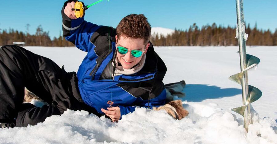 Ylläs: Snowmobile Adventure with Ice Fishing - Key points at a glance