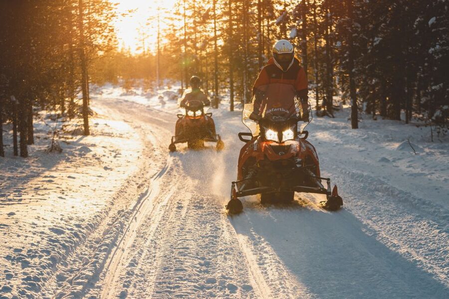 Ylläs: Snowmobile Tour to Arctic Snow Village & Snack - Snow Village gives this snowmobile trip its purpose